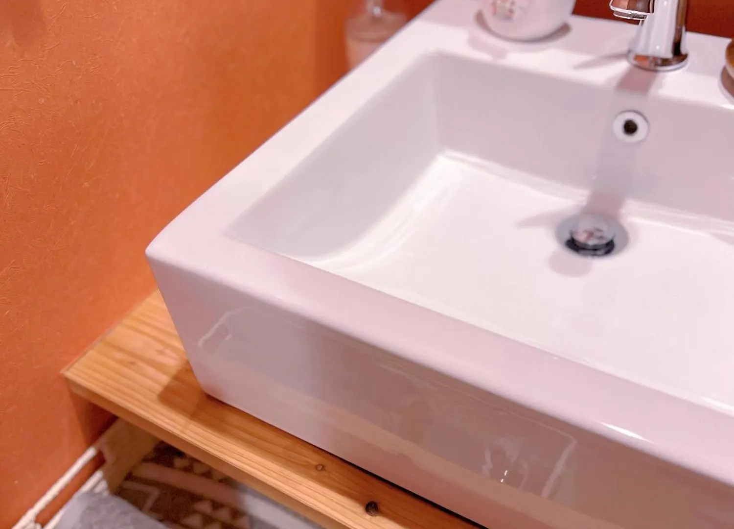 Tovin Cha: Convenient Three-Bedroom Near East Temple Station Kyoto Holiday home